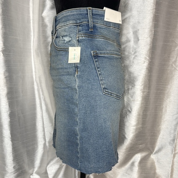 Maurices Denim Distressed Faded Button Fly Women’s 0 Stretch Jean Mini Skirt - Picture 5 of 10